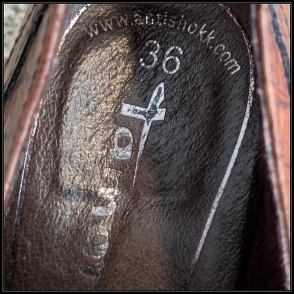 Brown Leather TAMARIS Lace Up Oxford Style Crocodile Print Derby Shoes Size 5.5 - Picture 5 of 6